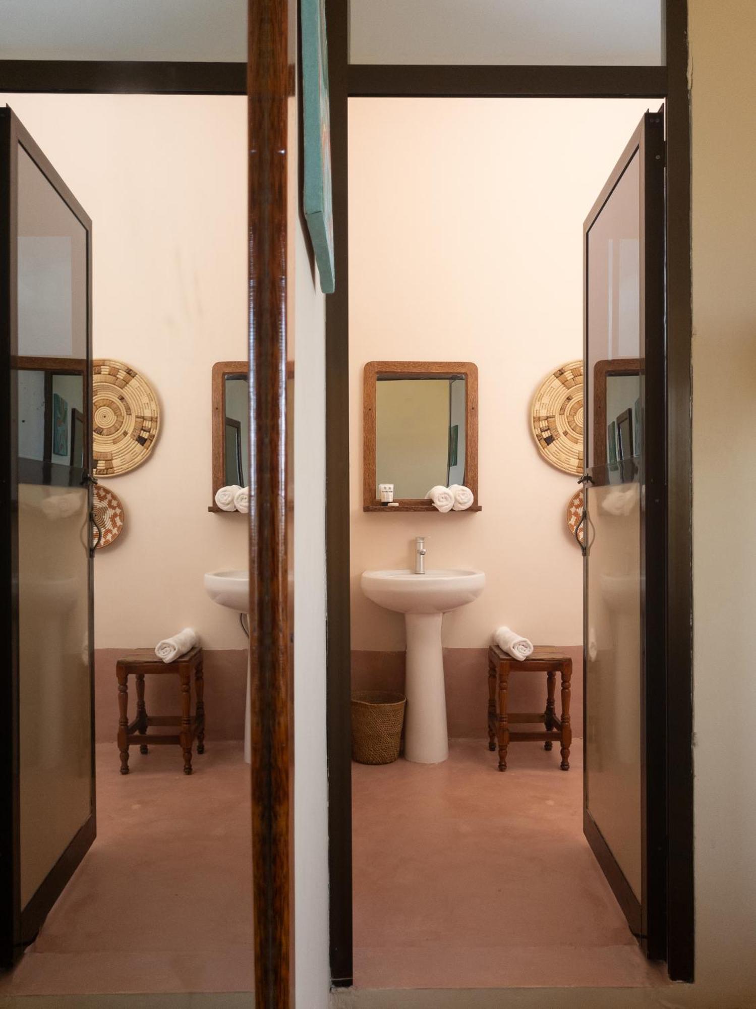 Yasa Boutique Hotel Нунгви Екстериор снимка